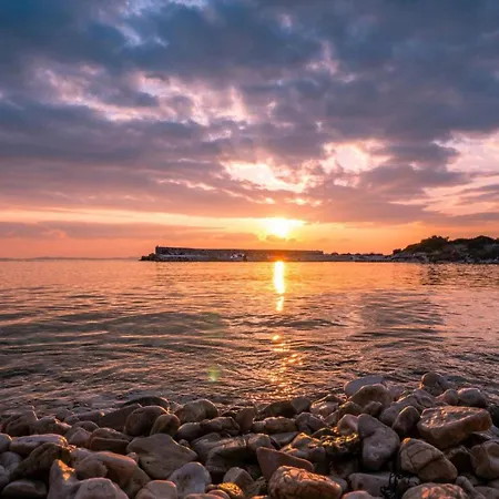 アパート Dream ヴィル